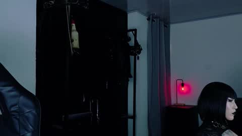 Angela help me reach 100 thumbs up online show from 02-11-26, 05:29