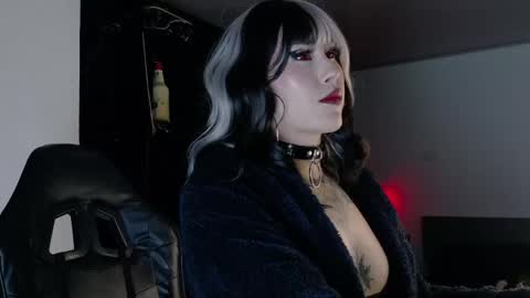 Angela help me reach 100 thumbs up online show from 04-21-26, 02:51