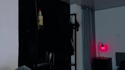 Angela help me reach 100 thumbs up online show from 04-25-26, 11:02