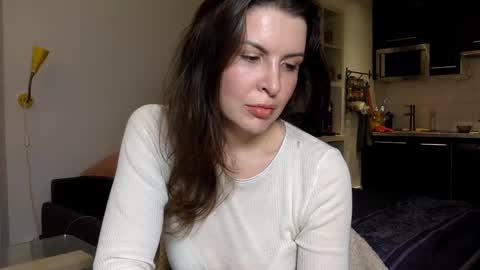 Snapshot of angeladarkk chatting on 12-06-24, 08:29 Angela online show from 12-06-24, 08:29