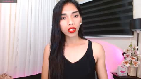 SENORITA online show from 11-23-25, 03:34