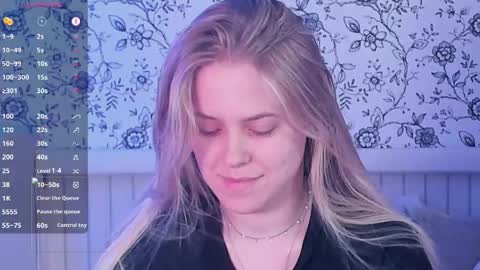 Snapshot of angelanty chatting on 04-27-26, 03:32 Darsi Anty online show from 04-27-26, 03:32
