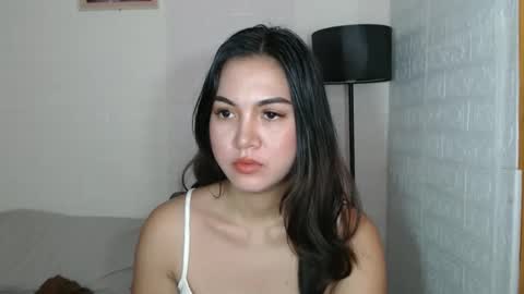 angel- i am new here please do understand that i only get naked on private room thank you online show from 09-18-25, 02:02