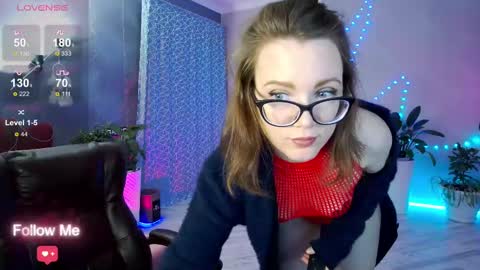 Snapshot of angelawhity chatting on 02-23-25, 06:34 Angela online show from 02-23-25, 06:34