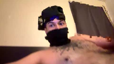 Snapshot of angelblancooo chatting on 12-15-25, 11:25 angelblancooo online show from 12-15-25, 11:25