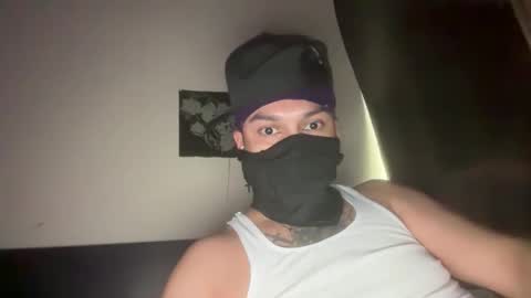 Snapshot of angelblancooo chatting on 12-15-25, 11:42 angelblancooo online show from 12-15-25, 11:42