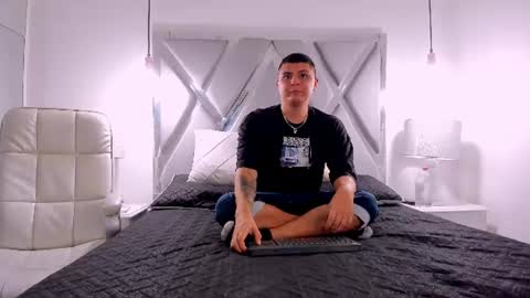 angelblue   online show from 06-28-26, 07:53