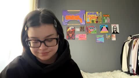 angelcatier online show from 04-19-26, 02:49