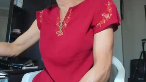 Snapshot of angelchezcka chatting on 07-22-26, 07:33 cheche online show from 07-22-26, 07:33