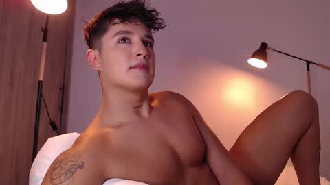 Snapshot of angelcossio chatting on 02-10-25, 10:30 Angel online show from 02-10-25, 10:30