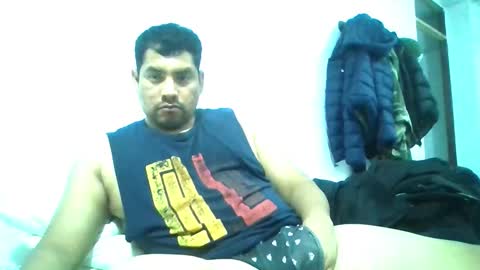 Snapshot of angeldavid90 chatting on 10-24-25, 02:41 angeldavid90 online show from 10-24-25, 02:41