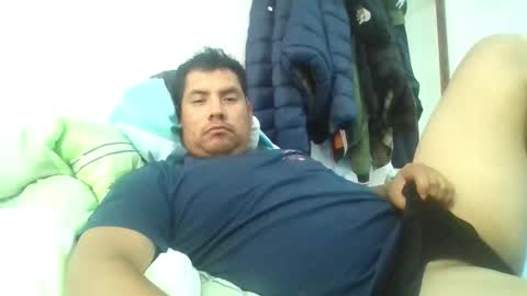 Snapshot of angeldavid90 chatting on 11-03-25, 07:15 angeldavid90 online show from 11-03-25, 07:15