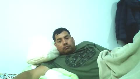 Snapshot of angeldavid90 chatting on 11-20-25, 12:38 angeldavid90 online show from 11-20-25, 12:38