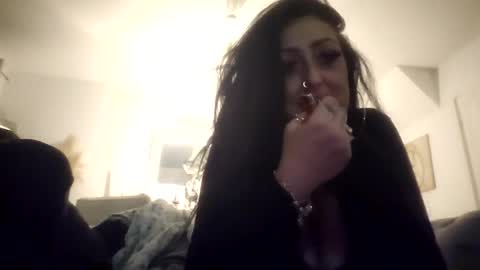 angeldevlin81 online show from 06-06-26, 12:16