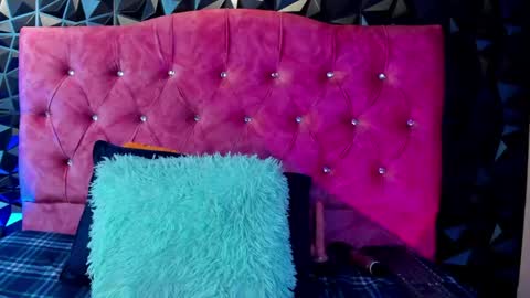 angeldreams15 online show from 03-18-26, 07:06