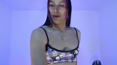 angele online show from 10-08-25, 09:23