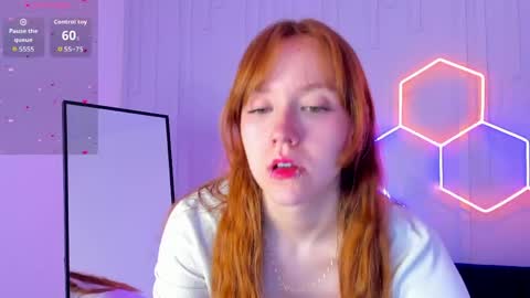 Angela online show from 05-11-26, 01:22