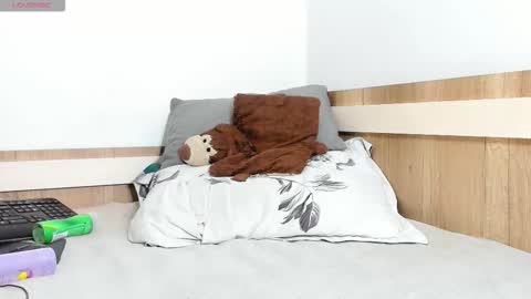 Frankie  online show from 03-14-26, 06:57