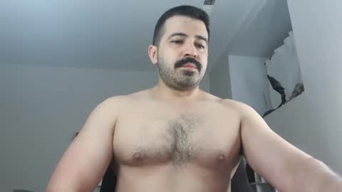 Angel Fusco online show from 04-06-26, 01:25