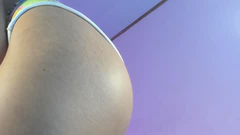 Snapshot of angeli_sexi chatting on 01-20-25, 03:37 Carolina online show from 01-20-25, 03:37