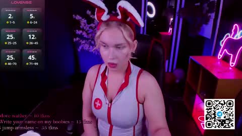 Snapshot of angelic_coy chatting on 04-21-26, 11:49 Angelic beauty online show from 04-21-26, 11:49