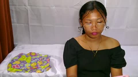 angelic_giana online show from 06-15-26, 05:09