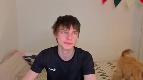 Snapshot of angelic_look chatting on 02-09-26, 09:13 Daniel online show from 02-09-26, 09:13