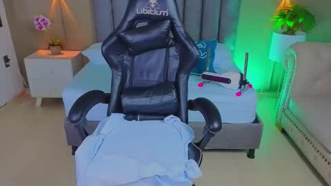 A N G E L I C A online show from 03-14-26, 07:19