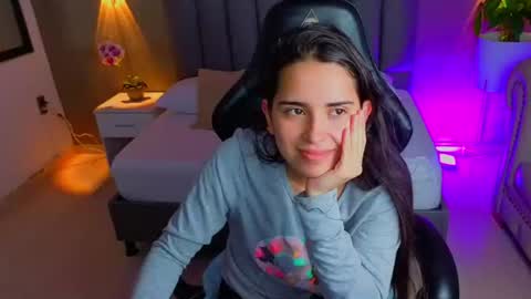 Snapshot of angelica_dymond chatting on 07-04-26, 07:09 A N G E L I C A online show from 07-04-26, 07:09