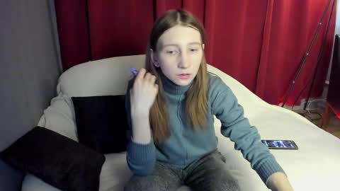 Angelica online show from 03-11-25, 12:17