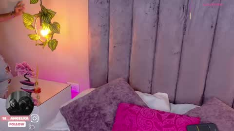Snapshot of angelicaa_garcia chatting on 04-23-26, 11:31 angelicaa_garcia online show from 04-23-26, 11:31