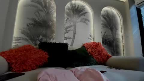 Snapshot of angelierose_ chatting on 07-19-26, 01:26 Angelie Rose online show from 07-19-26, 01:26