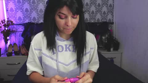 Angelika Rouge online show from 09-09-25, 04:17