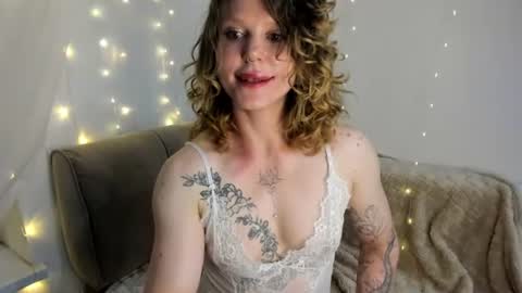Snapshot of angelikaburn chatting on 07-30-26, 07:46 Angelika online show from 07-30-26, 07:46
