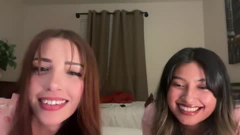 angelina_hall online show from 10-14-25, 04:35