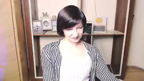 Angelina online show from 04-15-26, 08:21