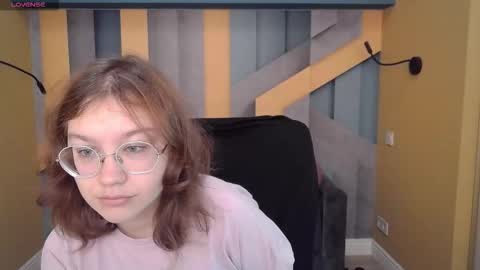 AngelinaLow online show from 11-02-25, 06:27