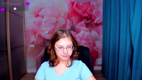 AngelinaLow online show from 11-25-25, 12:38