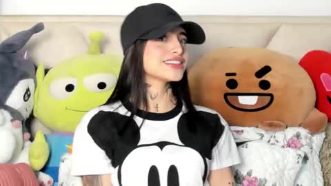 Angeline Smith  online show from 09-30-25, 03:00