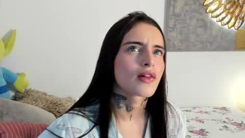 Angeline Smith  online show from 10-03-25, 03:25