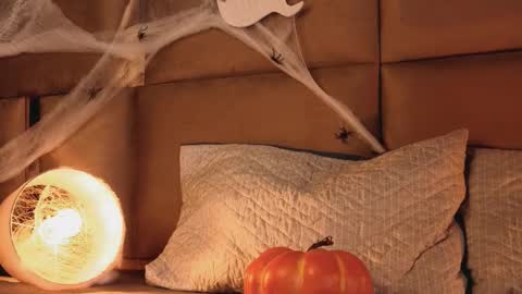 angelinepossy online show from 10-29-25, 10:00