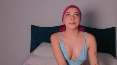 Angelinhaa  online show from 11-20-25, 01:28