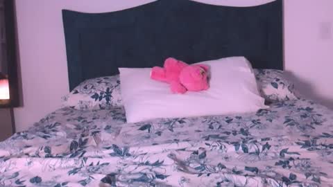 Angelinhaa  online show from 02-22-26, 04:02