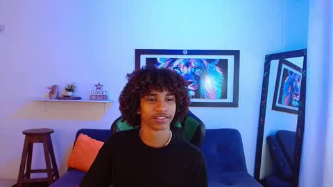 Snapshot of angell18_ chatting on 10-30-25, 08:31 Angel online show from 10-30-25, 08:31