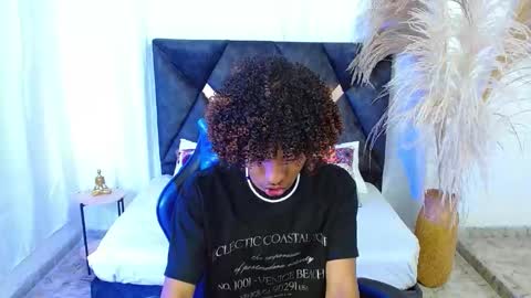 Angel online show from 02-04-26, 08:25