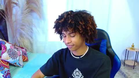 Angel online show from 04-23-26, 08:33