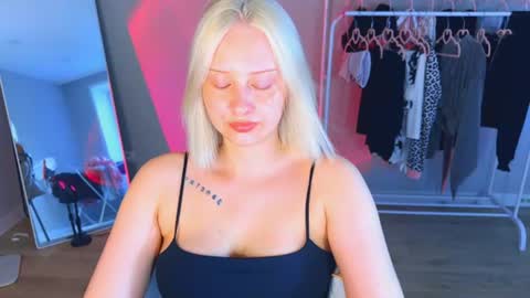 Cutie online show from 07-16-26, 11:27