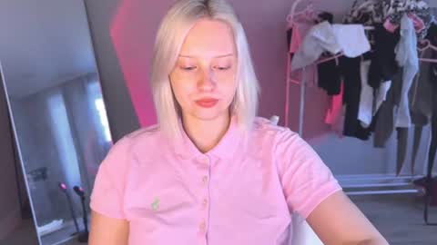 Cutie online show from 08-03-26, 12:32