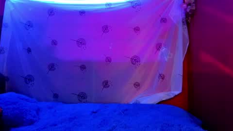 Angel  online show from 12-04-24, 07:06