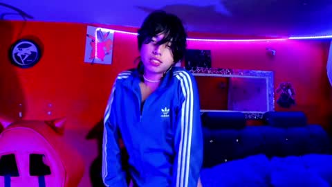 Angel  online show from 01-27-25, 08:18